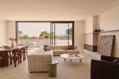 /international/au/203-8-10-linacre-road-hampton-vic-151057208/