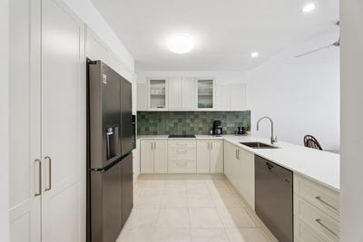 /international/au/5127-st-andrews-terrace-sanctuary-cove-qld-151066140/