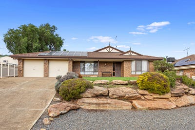 /international/au/10-mcgahan-crescent-gawler-east-sa-151371752/