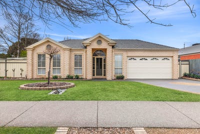 /international/au/59-chessy-park-drive-new-gisborne-vic-148681056/?lang=en