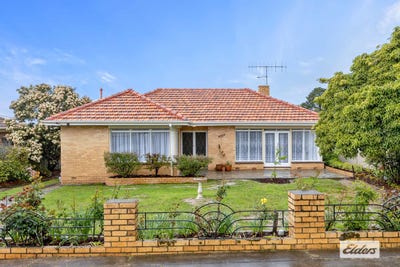 /international/au/13-barkly-street-west-ararat-vic-148756312/?lang=id