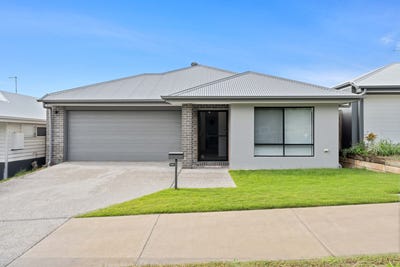 /international/au/145-sunbird-drive-redbank-plains-qld-151462308/