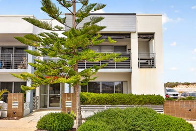 /international/au/2-14-keel-lane-alkimos-wa-152474500/