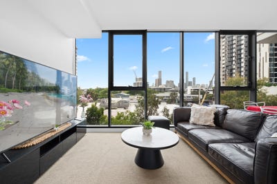 /international/au/10304-22-36-railway-terrace-milton-qld-151491856/