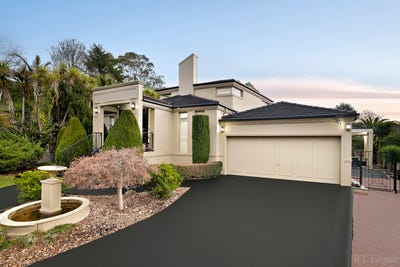 /international/au/27-manna-gum-rise-warrandyte-vic-148717616/