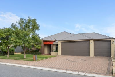 /international/au/89-raeside-drive-landsdale-wa-148364936/