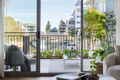/international/au/2-3-the-palladio-mandurah-wa-150998048/