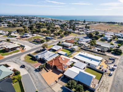 /international/au/3-villaret-way-jurien-bay-wa-150932868/