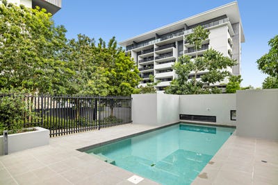 /international/au/309-6-high-street-sippy-downs-qld-151529796/