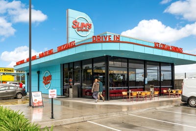 /international/au/slim-s-quality-burger-407-elizabeth-avenue-kippa-ring-qld-505140172/