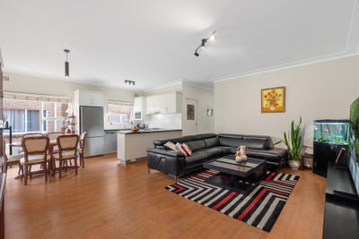 /international/au/2-49-harrow-road-bexley-nsw-151504680/