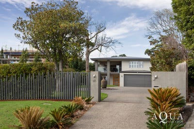 /international/au/44-watts-parade-mount-eliza-vic-151396364/