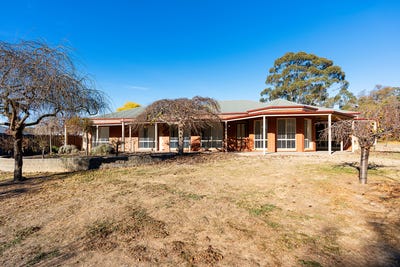 /international/au/33-maldon-road-mckenzie-hill-vic-148240612/