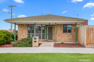 /international/au/1a-warren-court-altona-meadows-vic-148368656/