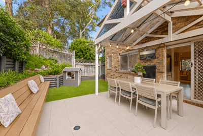 /international/au/33-2-schofield-place-menai-nsw-151274520/