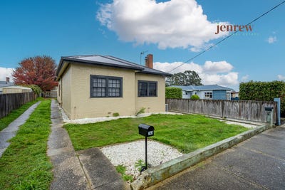 /international/au/26-deacon-street-upper-burnie-tas-150937244/
