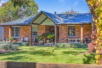 /international/au/93-forest-reefs-road-millthorpe-nsw-151278964/