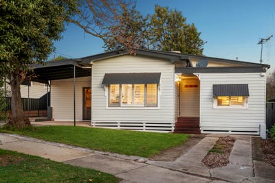 /international/au/2-leonard-avenue-flora-hill-vic-151466644/