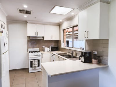 /international/au/26-station-street-murchison-vic-148020948/