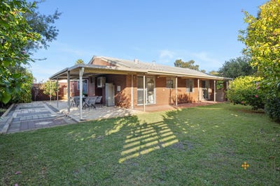 /international/au/unit-1-52-ivanhoe-st-bassendean-wa-148158892/