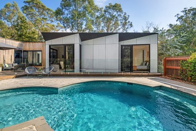 /international/au/4-22a-prout-webb-road-shoreham-vic-150726840/