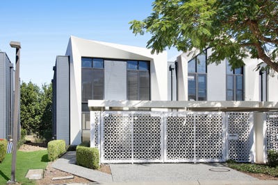 /international/au/53-peninsula-drive-robina-qld-148680236/?lang=zh-cn