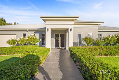 /international/au/29-plunkett-drive-lake-albert-nsw-151091352/
