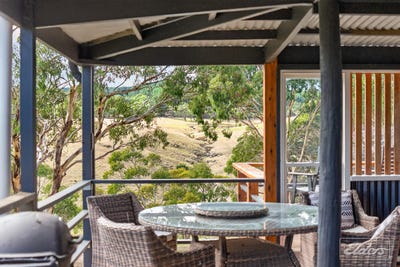 /international/au/23-stockyard-hill-road-delamere-sa-150921872/