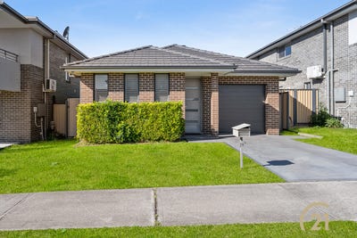 /international/au/76-passendale-road-edmondson-park-nsw-148516140/