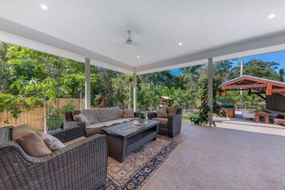 /international/au/28-saint-james-drive-jubilee-pocket-qld-150745984/