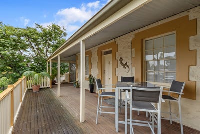 /international/au/2a-daly-street-gawler-east-sa-150622504/