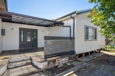 /international/au/59-richardson-street-boulder-wa-152479804/