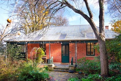 /international/au/49-hargraves-street-castlemaine-vic-151538960/