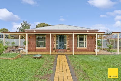 /international/au/5-7-franklin-street-sailors-gully-vic-151558396/