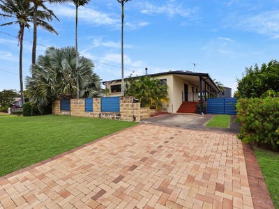 /international/au/32-cumming-street-bongaree-qld-152656984/
