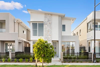 /international/au/lot-97-2-sharp-street-oran-park-nsw-150614552/