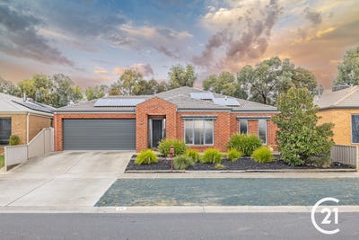 /international/au/19-struve-court-echuca-vic-151360536/