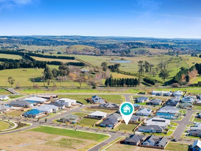 /international/au/26-rosella-avenue-moss-vale-nsw-204529900/
