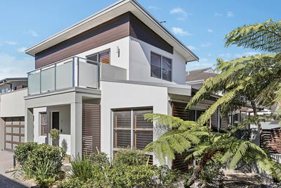 /international/au/6-34-jacaranda-road-caringbah-nsw-152210232/