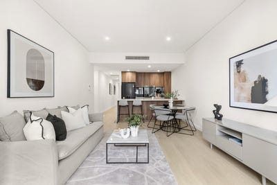 /international/au/d301-42-pinnacle-street-miranda-nsw-151306952/