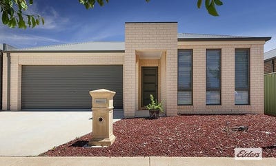 /international/au/70-victoria-cross-parade-wodonga-vic-151458476/