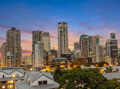 /international/au/27-67-st-pauls-terrace-spring-hill-qld-151025692/