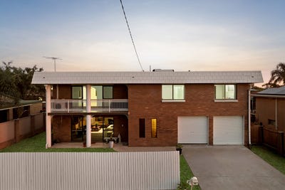 /international/au/8-craies-street-bundamba-qld-151172636/