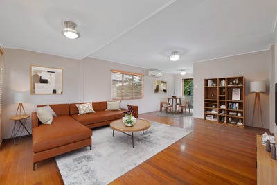 /international/au/22-kootangal-crescent-ferny-hills-qld-148578380/?lang=de