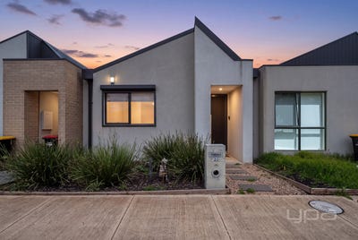 /international/au/20-kingdom-boulevard-weir-views-vic-152666084/