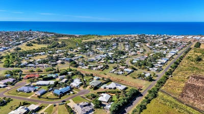 /international/au/20-francis-place-innes-park-qld-148404220/
