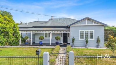 /international/au/137-king-street-westbury-tas-151639016/