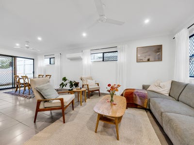 /international/au/3-16-costalot-street-oxley-qld-151236156/