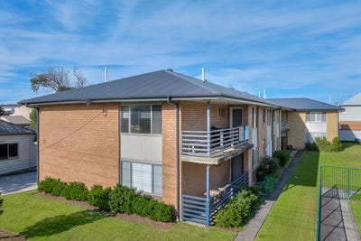 /international/au/4-27-mitchell-street-merewether-nsw-151469808/