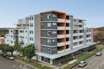 /international/au/58-585-589-canterbury-road-belmore-nsw-148522872/